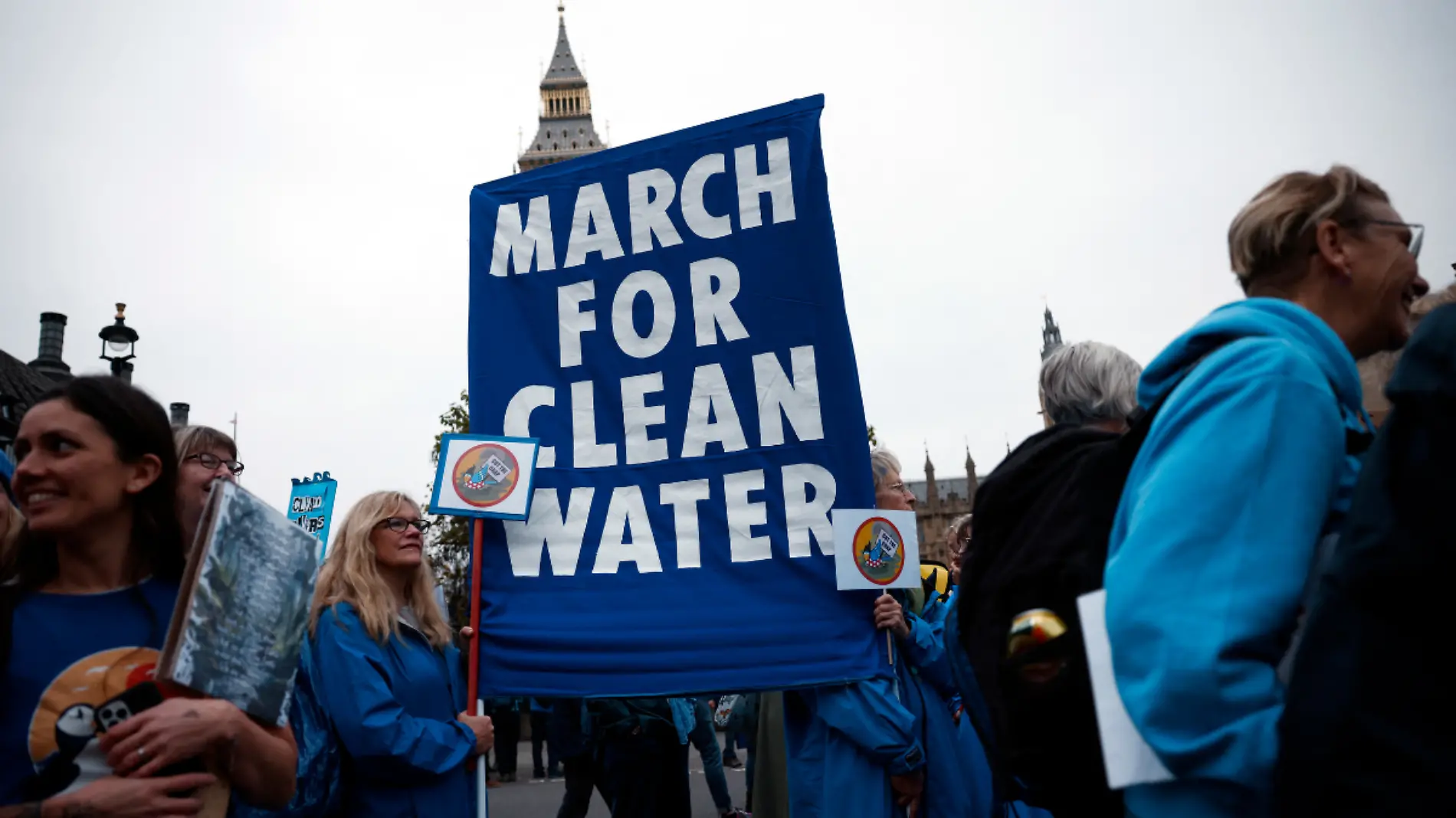 Marcha por el agua en Londres (2)